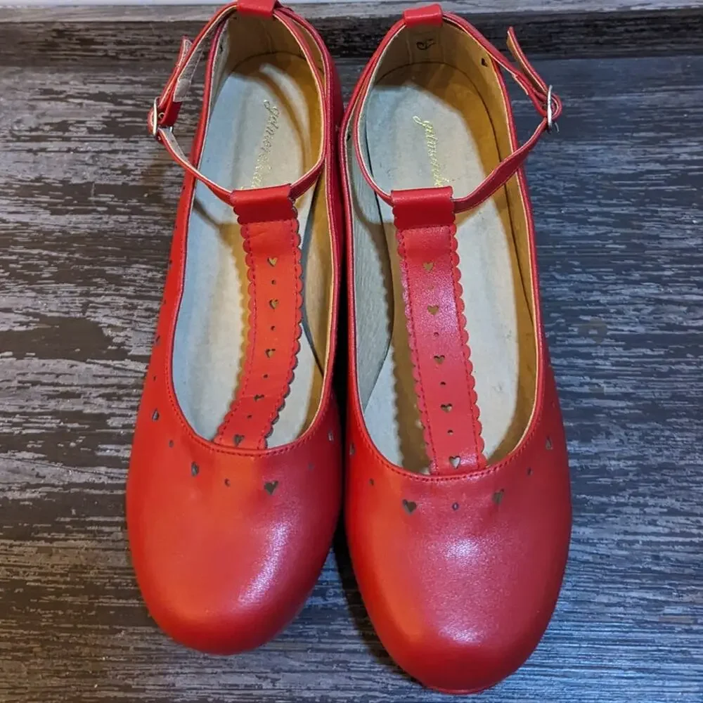 Red cottage core valentine Womens Red Mary Jane T-Strap Heart Platform Size 40/8
